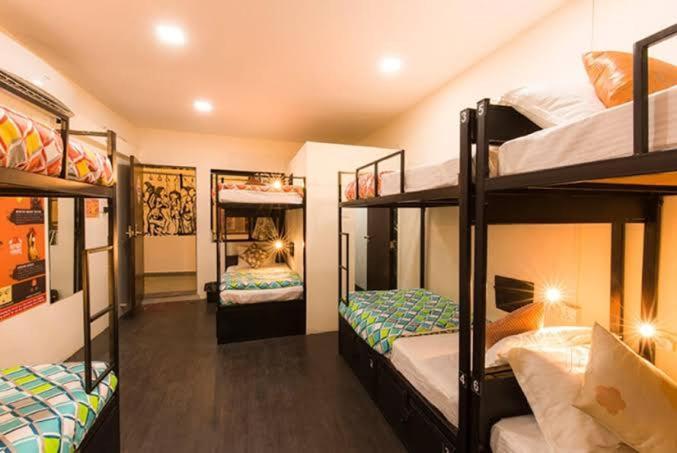 Friends Hostel And Pg House Mumbai  Buitenkant foto